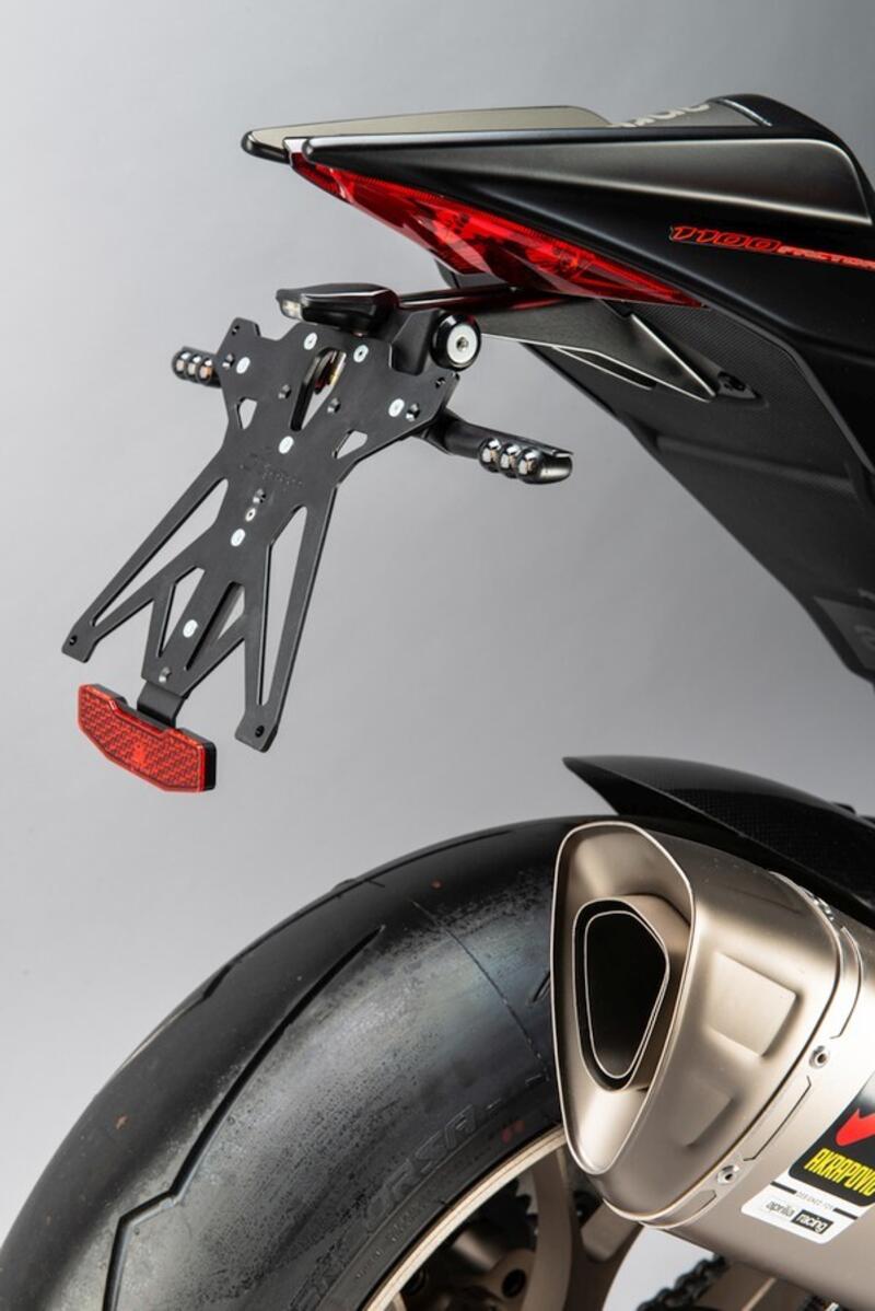 Frecce ( Coppia Indicatori Di Direzione Omologati E8) Naturale